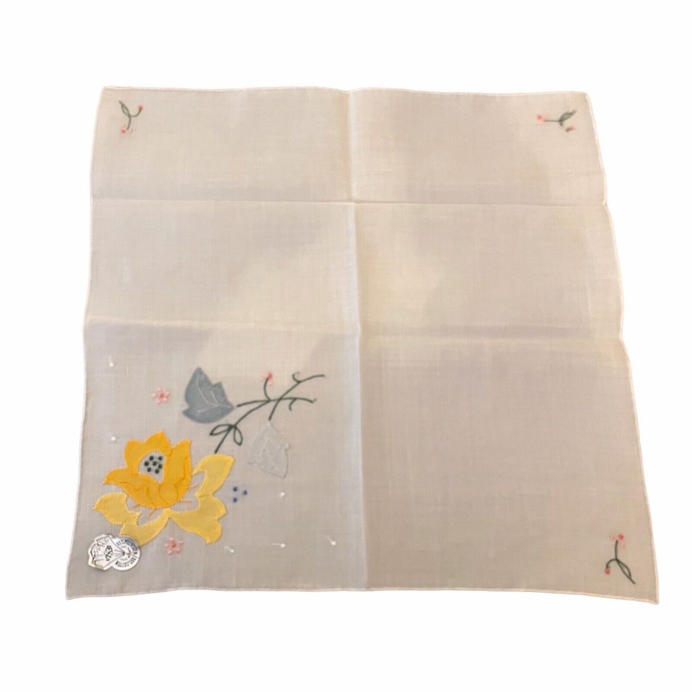 Vintage 1950s Desco Floral Handkerchief Hankie‎ Yellow Flower UNUSED
